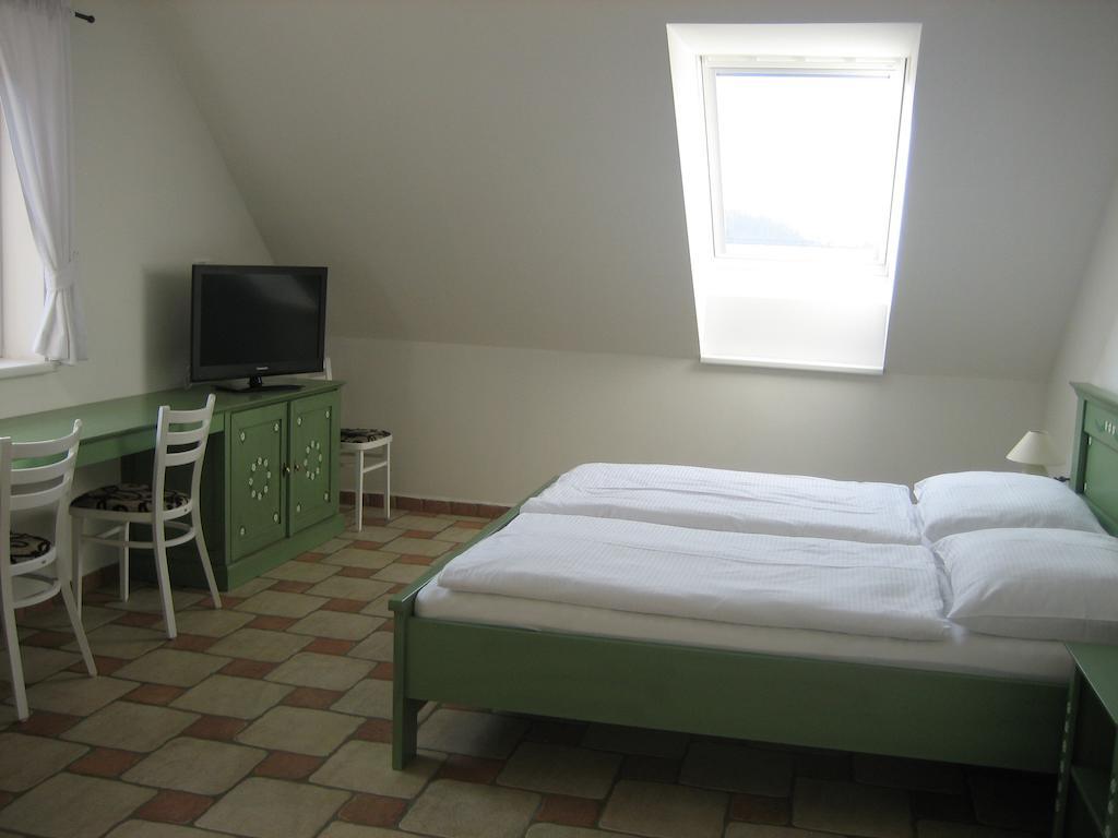 Penzion Malovany Osvetimany Номер фото